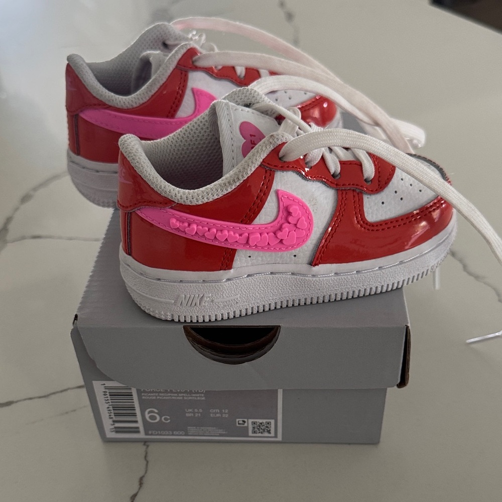 Nike Air Force 1 LV8 1 toddler shoes